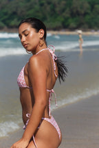 Classic String Bottom Florella